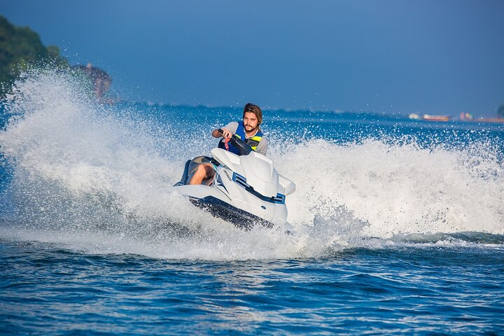 Jet Ski Experience in Honolulu - Photo 1 of 5
